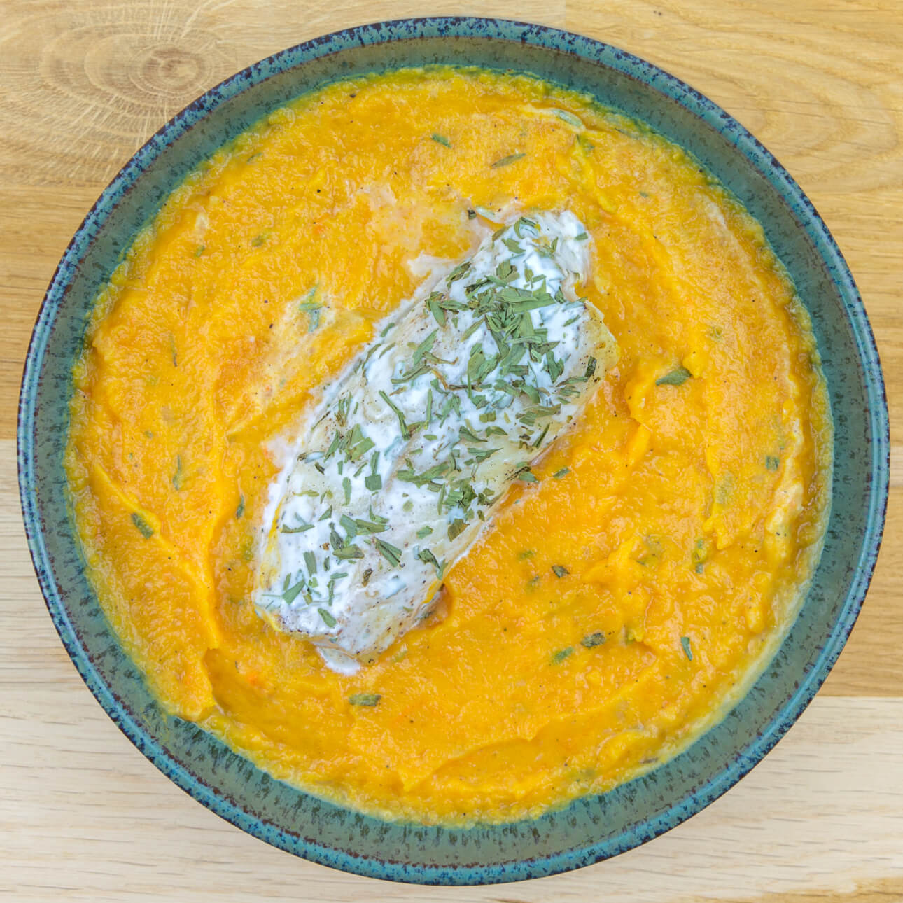 Filet de colin, sauce à l'aneth et purée de butternut