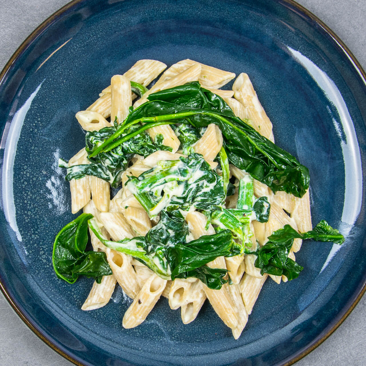 Penne bio ricotta et épinards