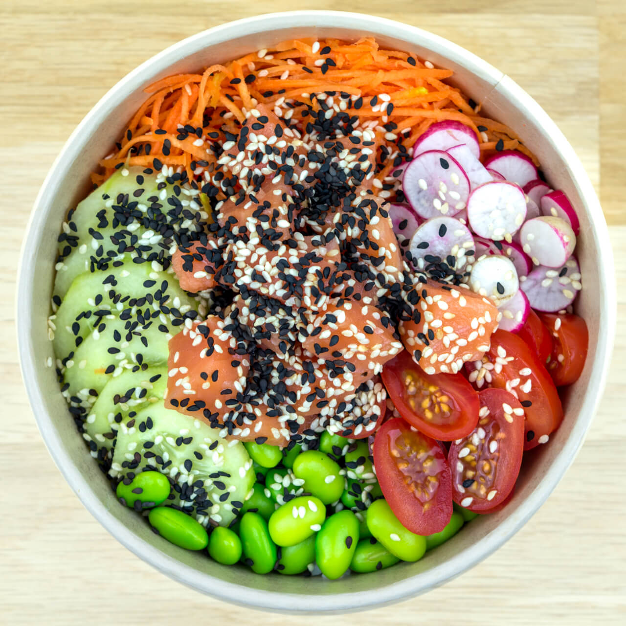 Poke bowl au saumon