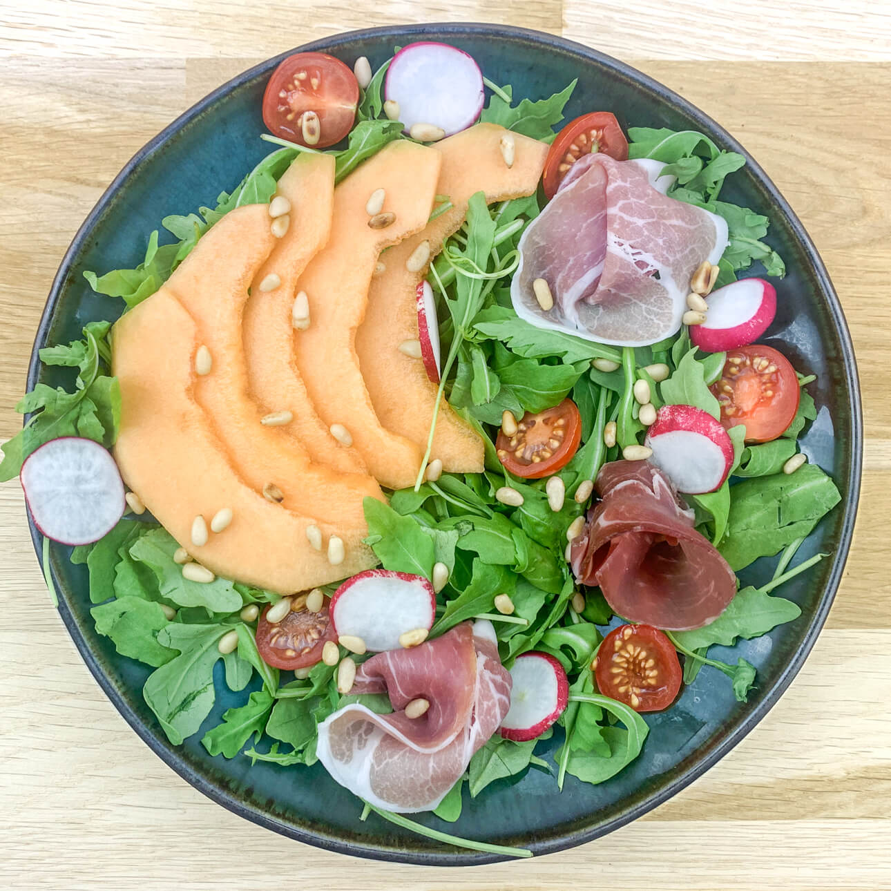 Salade de melon, jambon cru IGP et roquette