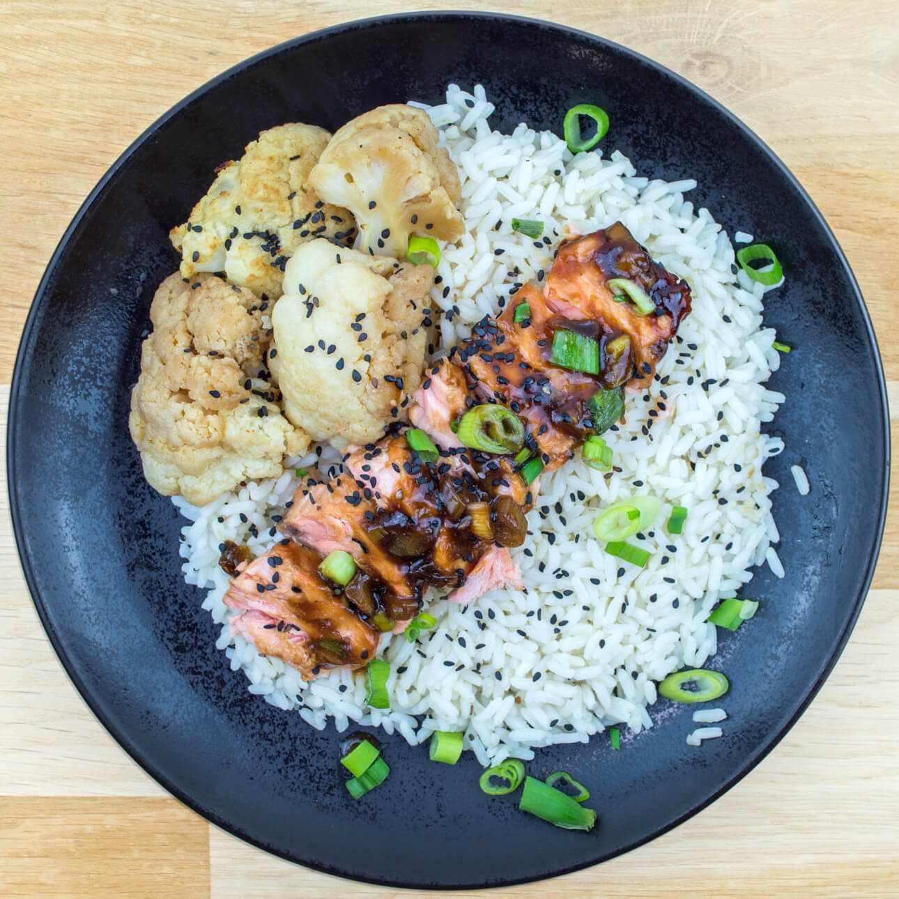 Saumon teriyaki, riz et chou fleur rôti au miel